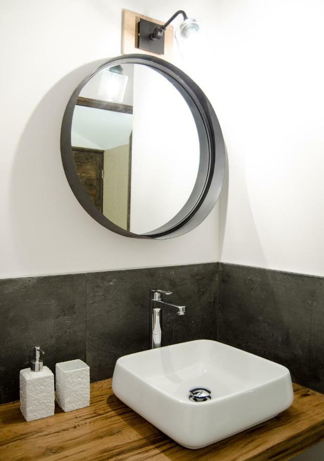 Gite de St Hilaire Soubise Extérieur photo